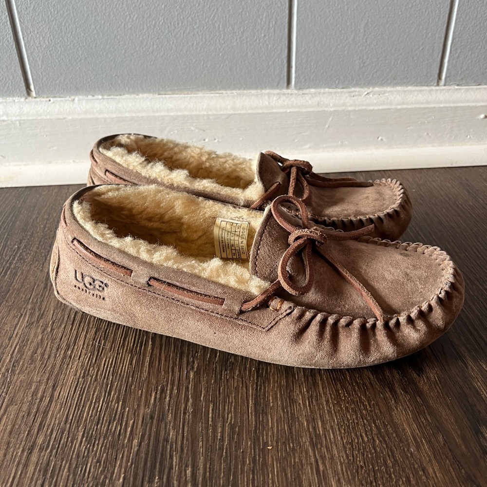 UGG Dakota Moccasins - Women’s